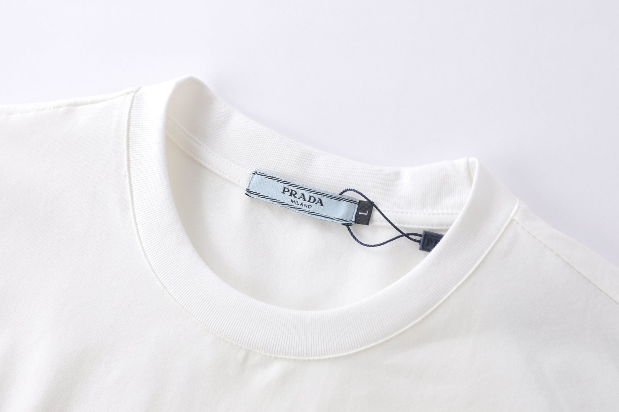 Camiseta 786628 Estampada Blanca Para Hombre