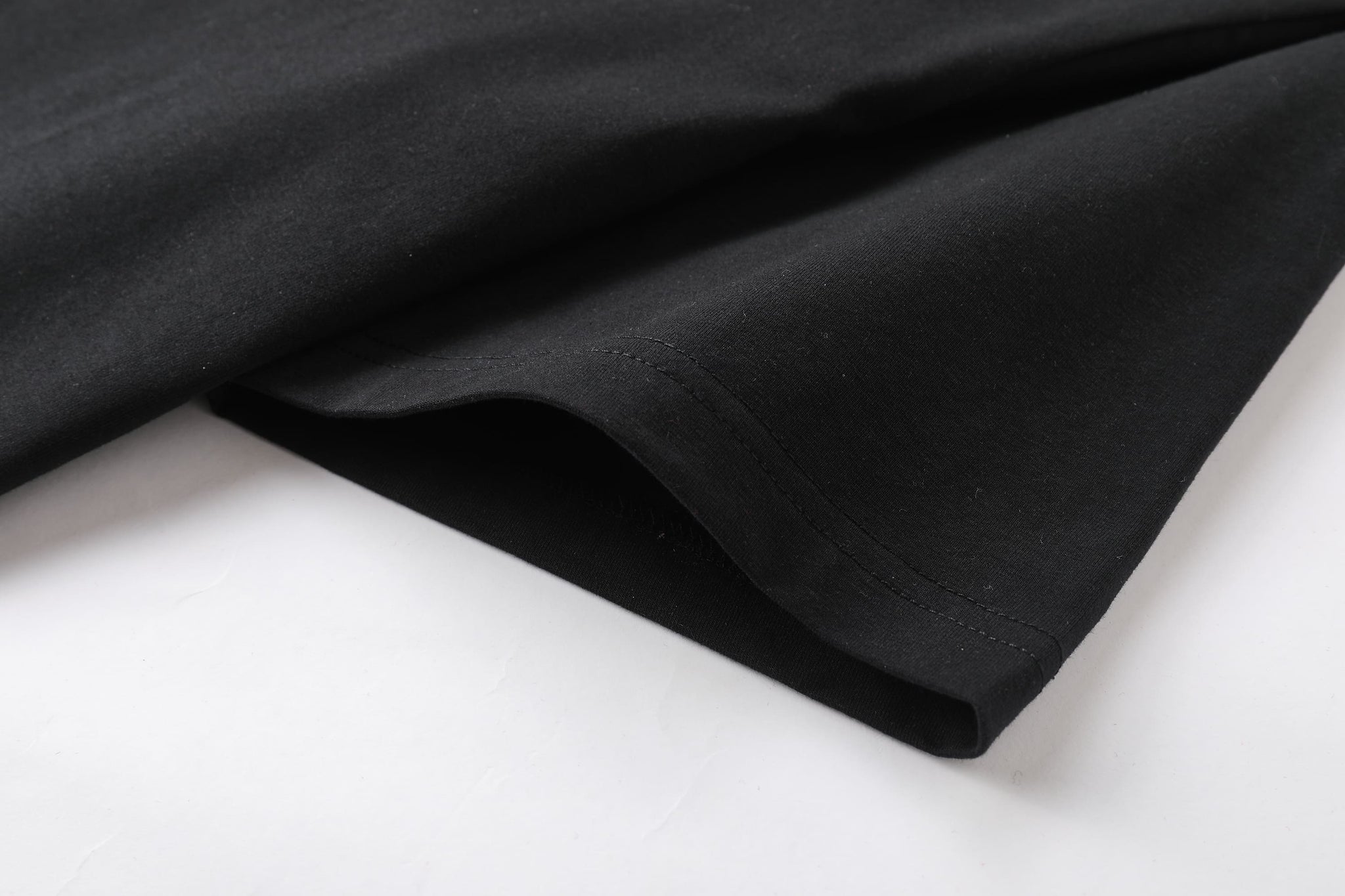 Camiseta 66789 Estampada Negra Para Hombre