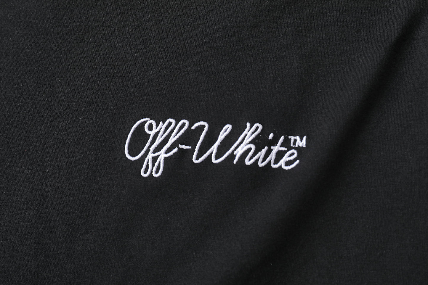 Camiseta 66789 Estampada Negra Para Hombre