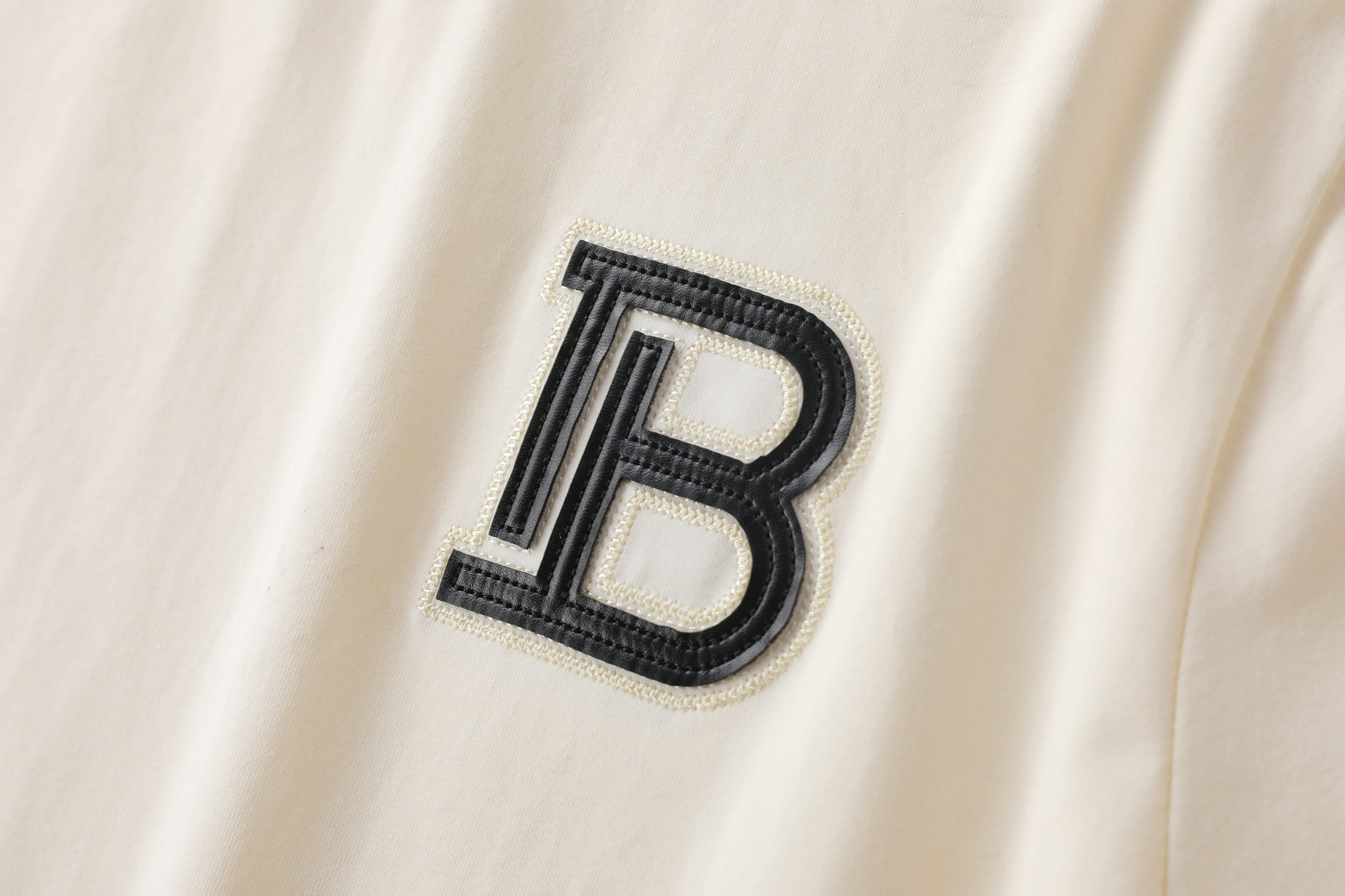 Camiseta 786624 Básica Crema Para Hombre