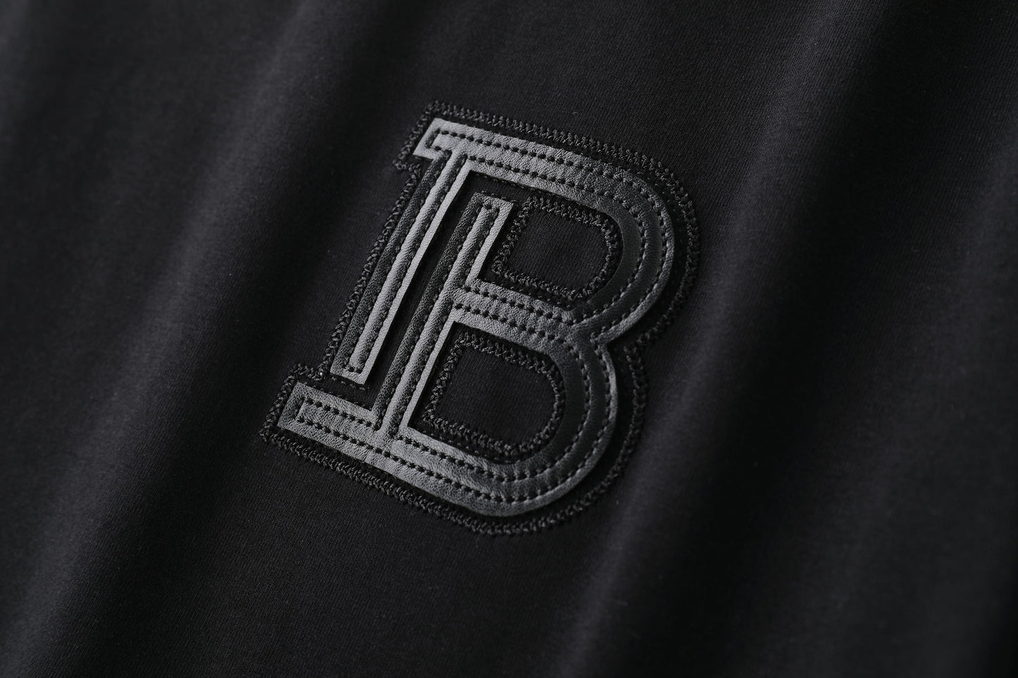 Camiseta 786624 Básica Negra Para Hombre