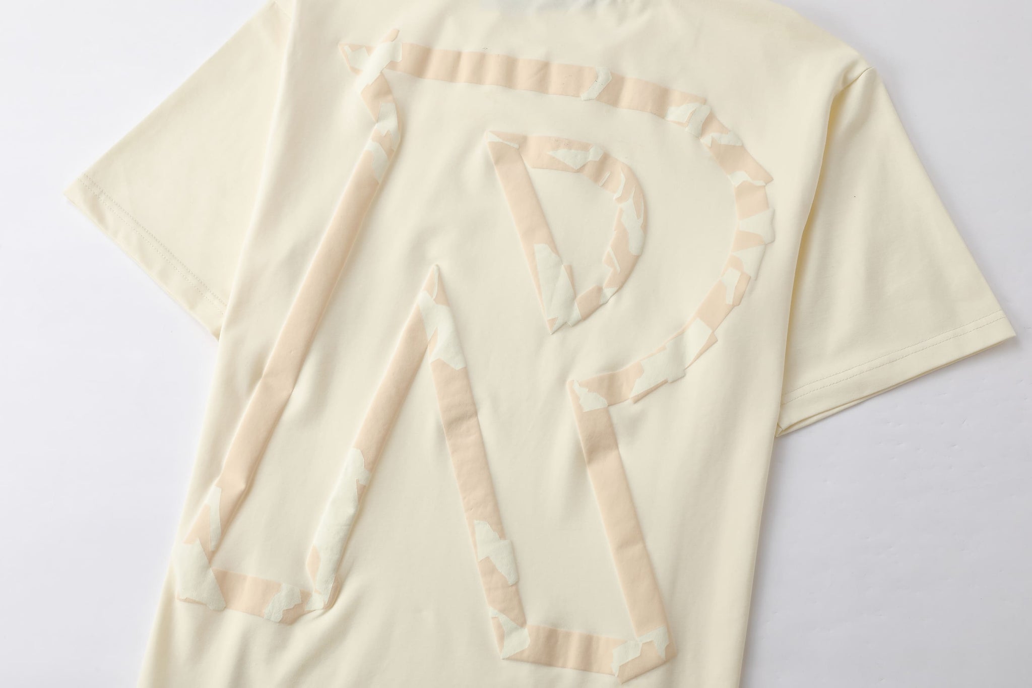 Camiseta 66778 Estampada Crema Para Hombre