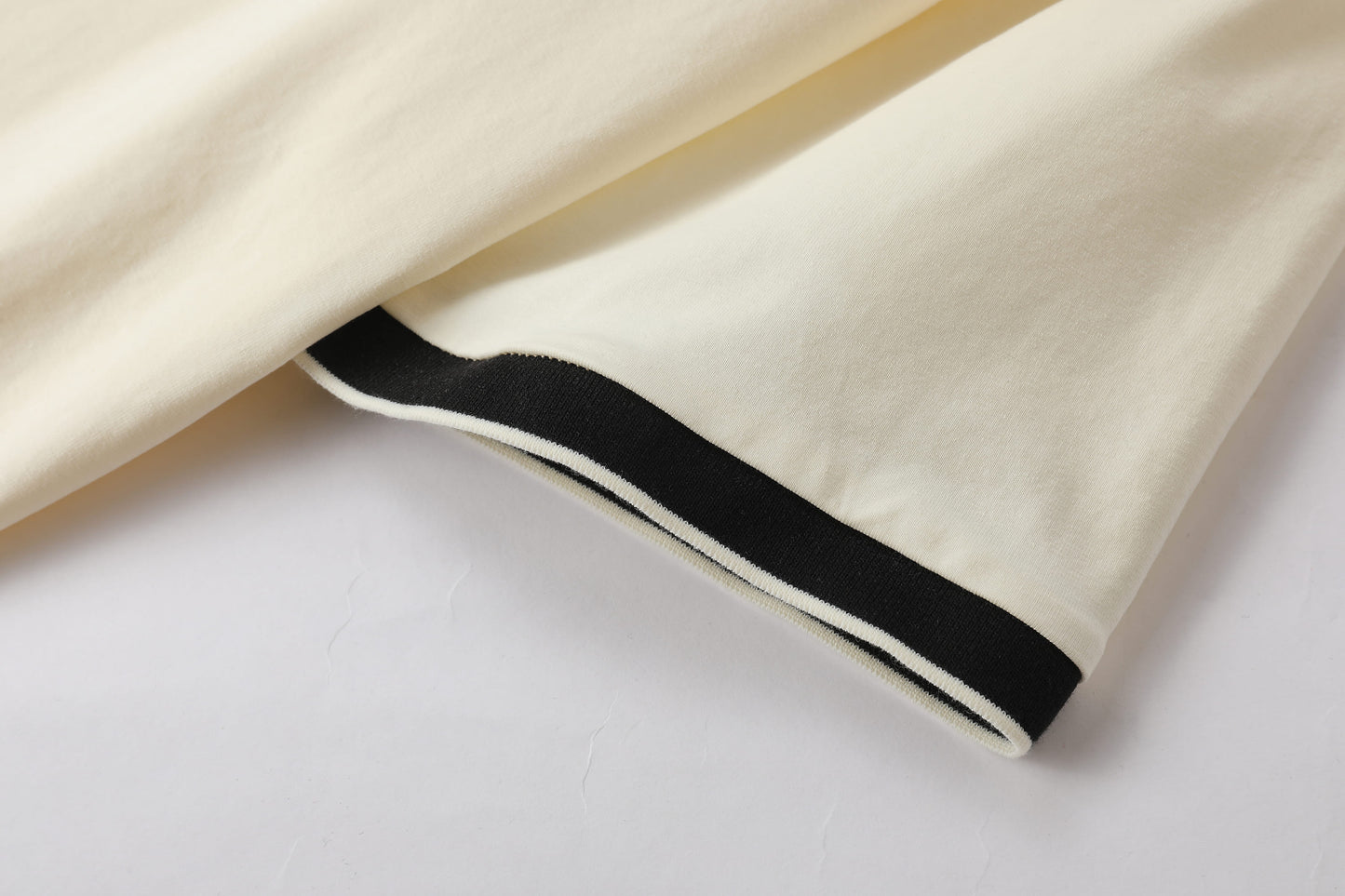 Camiseta 786887 Básica Crema Para Hombre