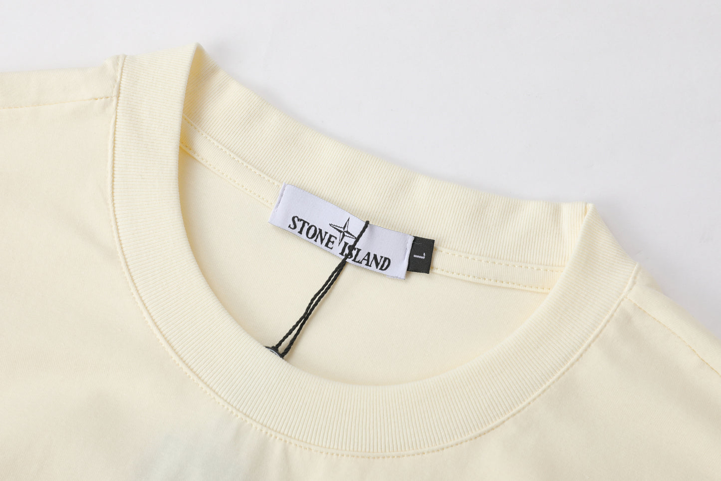 Camiseta 786876 Básica Crema Para Hombre