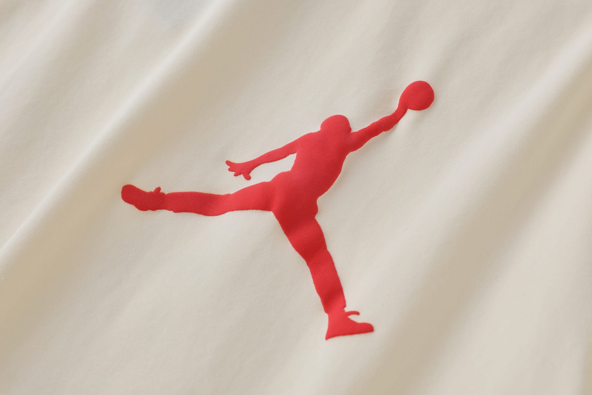 Camiseta 786637 Estampada Crema Para Hombre