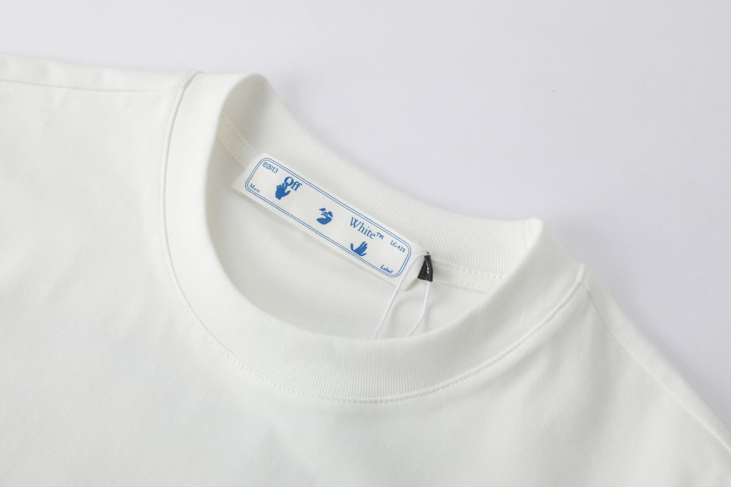 Camiseta 66787 Estampada Blanca Para Hombre