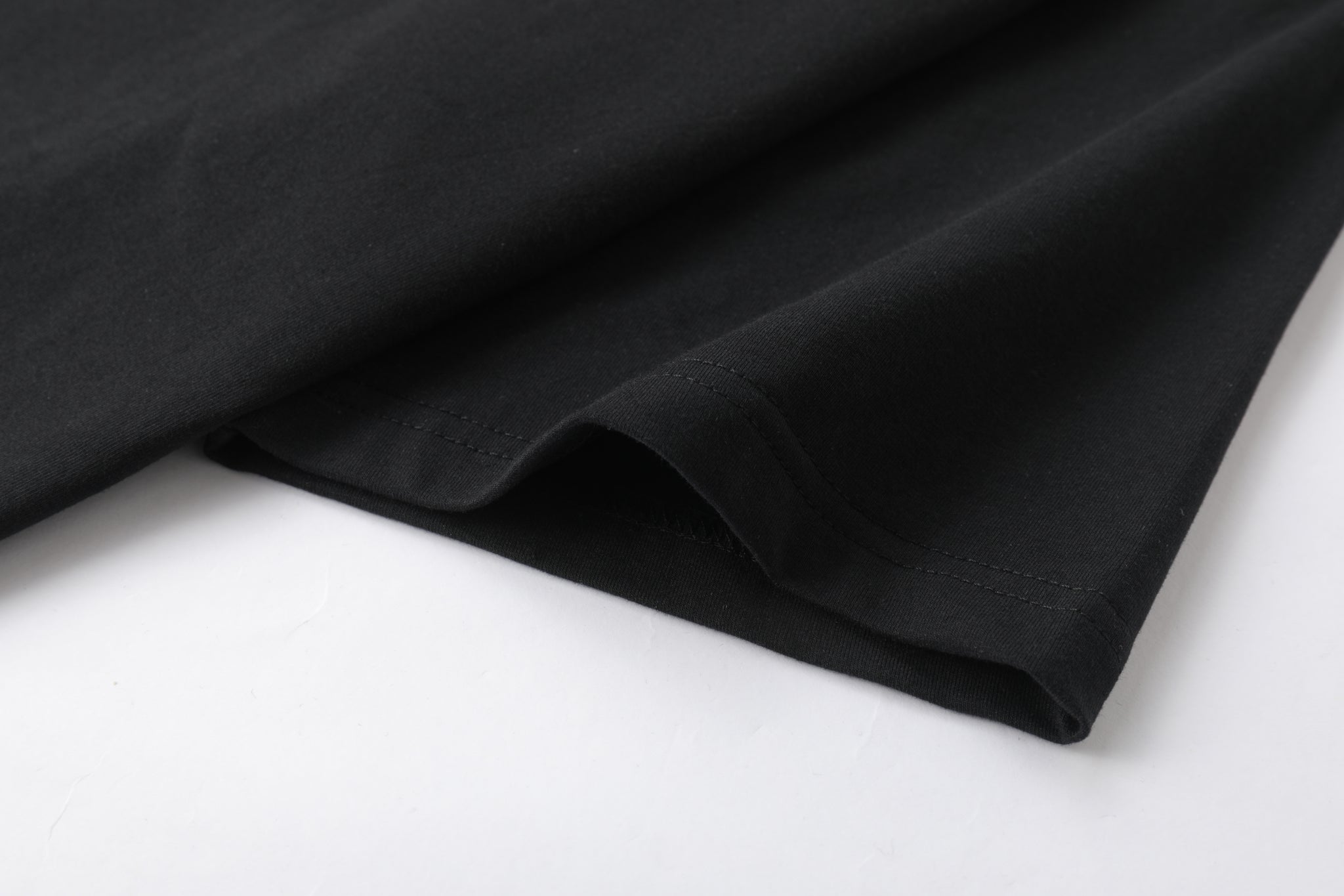Camiseta 66787 Estampada Negra Para Hombre