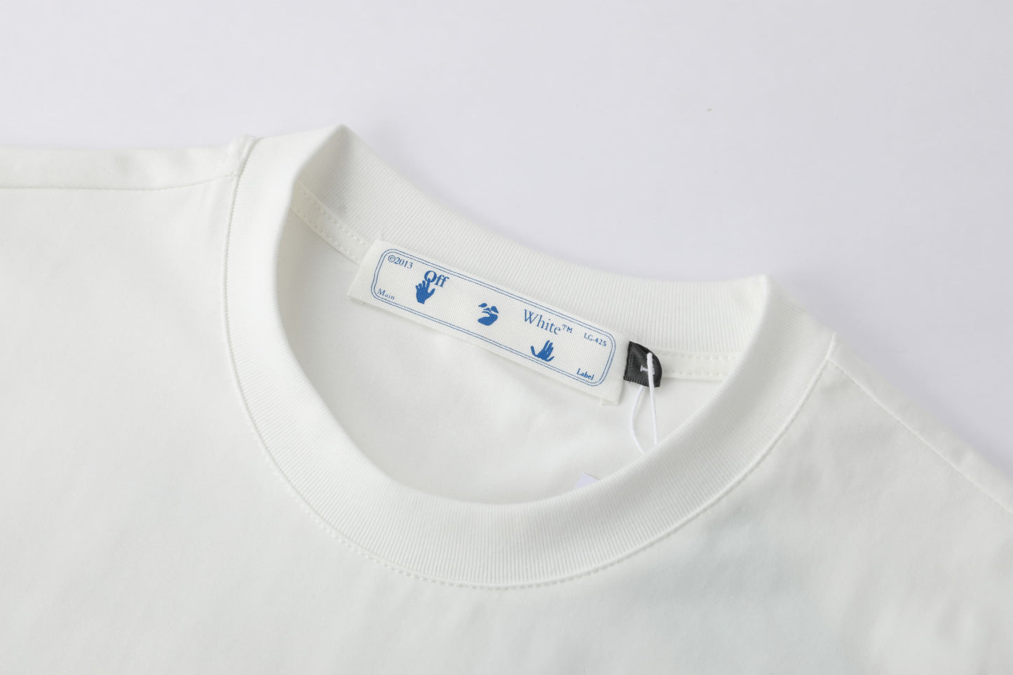 Camiseta 66790 Estampada Blanca Para Hombre