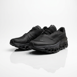 Zapatillas ON Negro Ref.3ME10330761