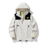 Chaqueta Deportiva Crema Para Hombre Ref. 23657