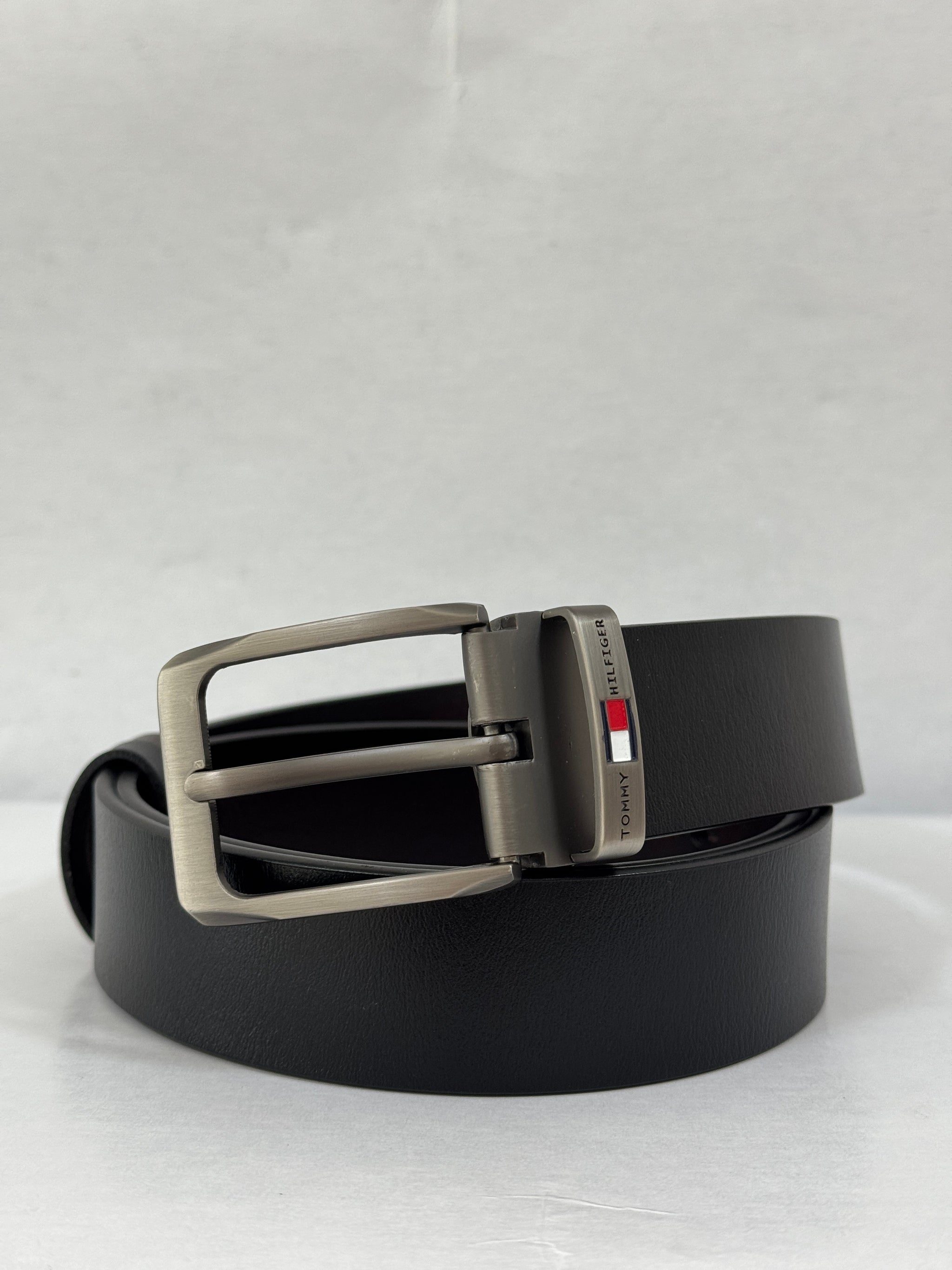 Correa TOM H3222 Negro/Cafe Para Hombre