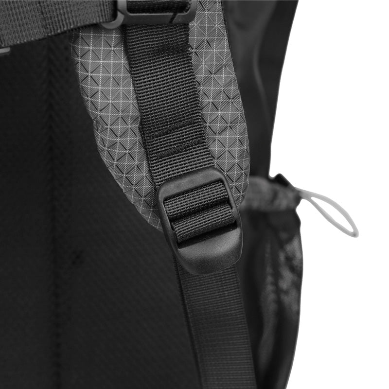 Morral NKE MOR17 Negro