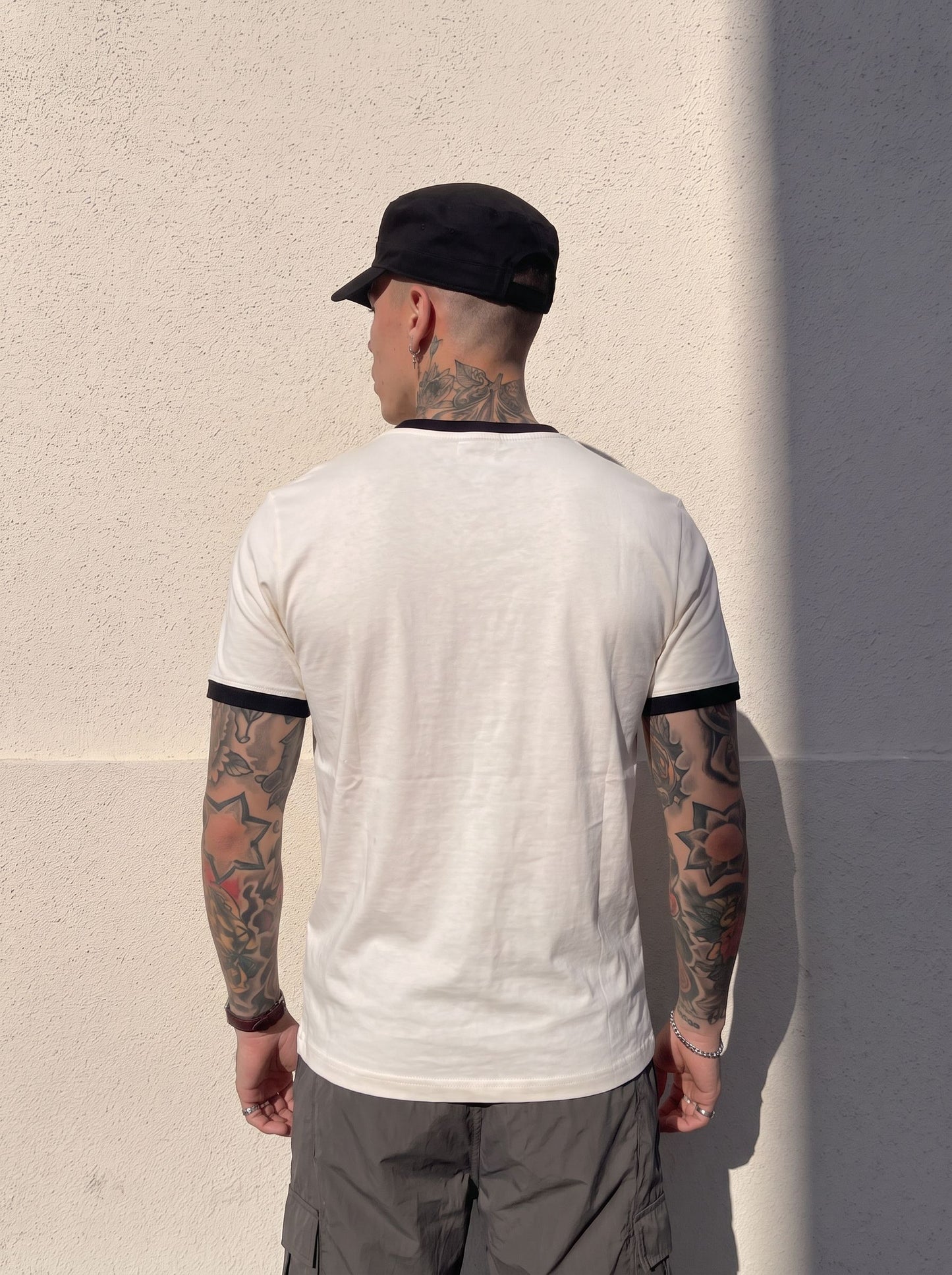 Camiseta 921033 Basica Crema para hombre