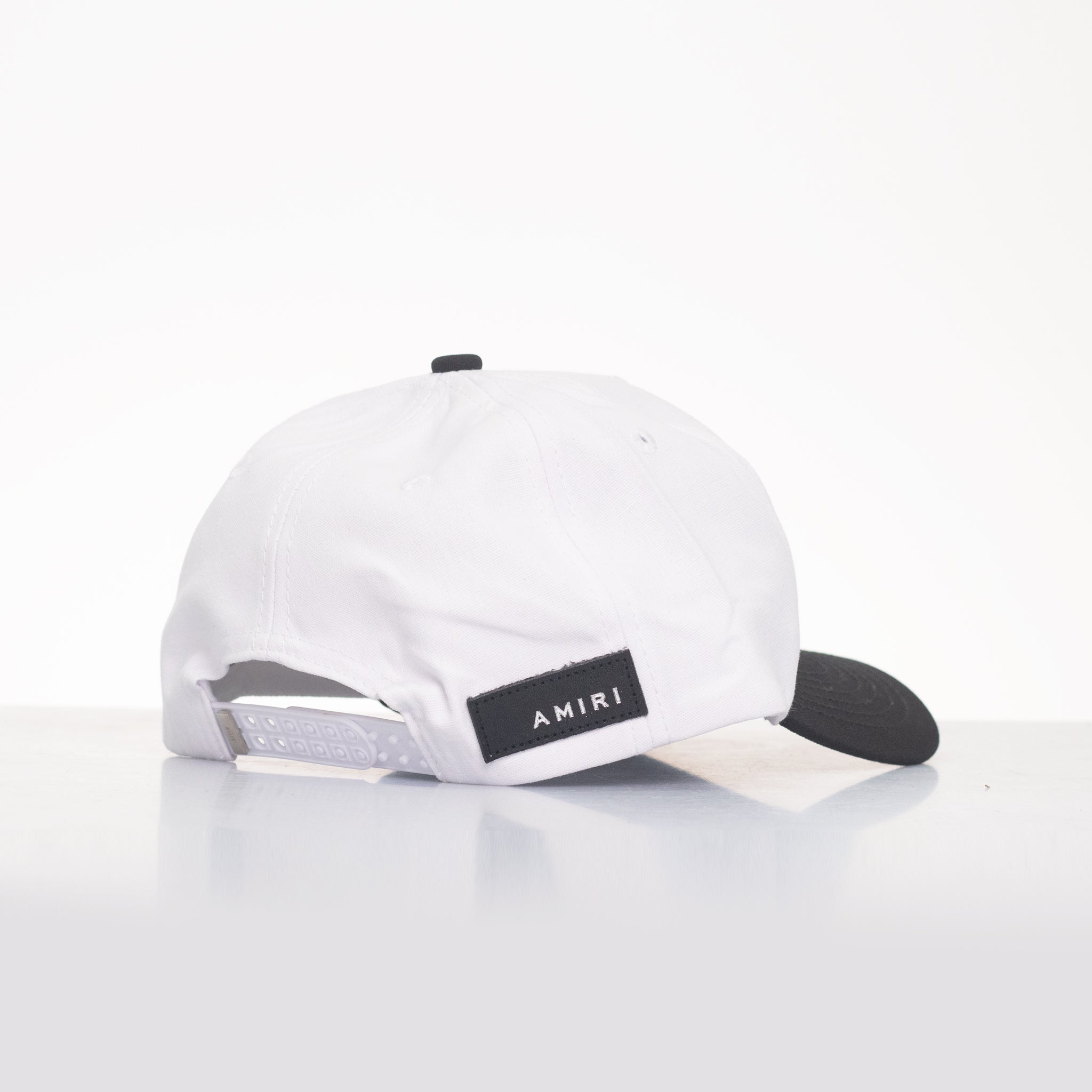 Gorra AR Tres Paneles Blanco/Negro 102-1
