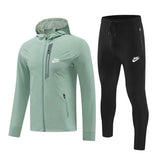 Conjunto Deportivo Verde Para Hombre Ref. CON02