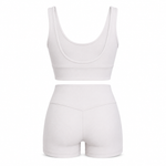 Conjunto Deportivo Crema Para Mujer Ref. MCONJ03