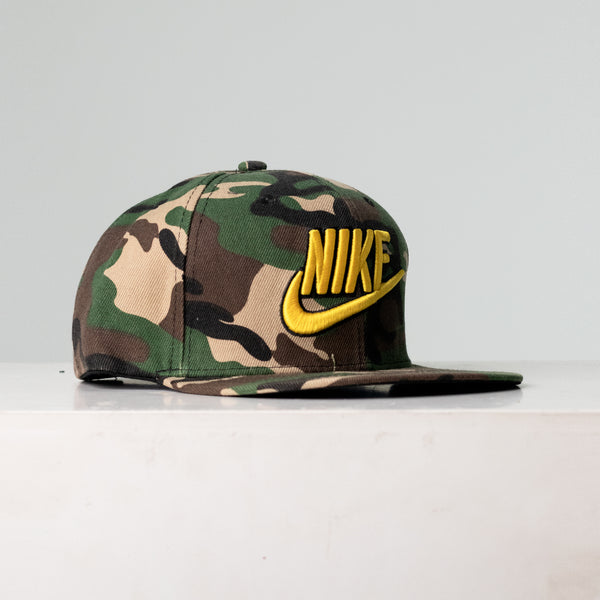 Gorra Verde Nike 501-1