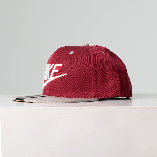 Gorra Roja Nike 501-9