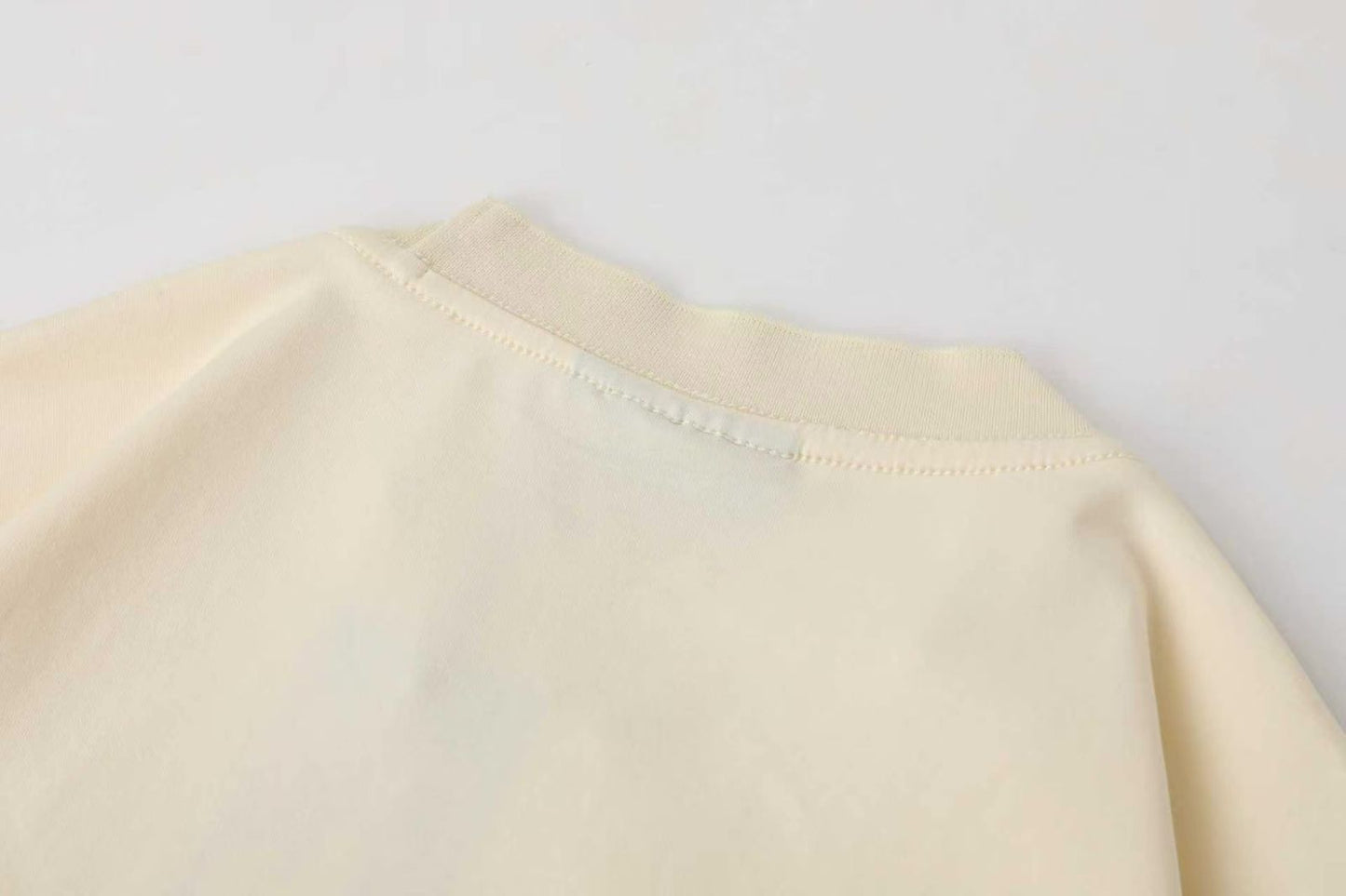 Camiseta PB-8088 Básica Crema Para Hombre