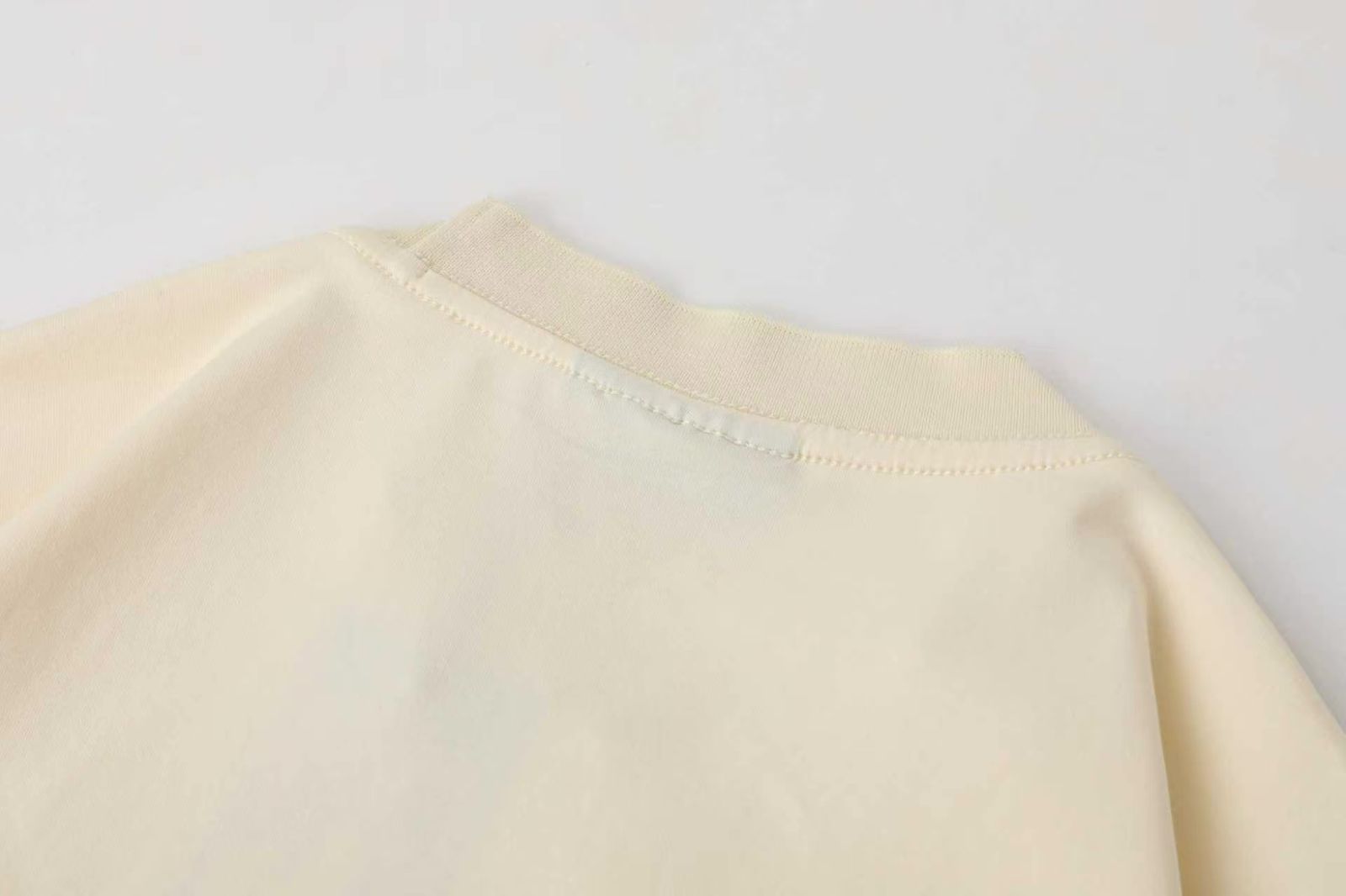 Camiseta PB-8088 Básica Crema Para Hombre