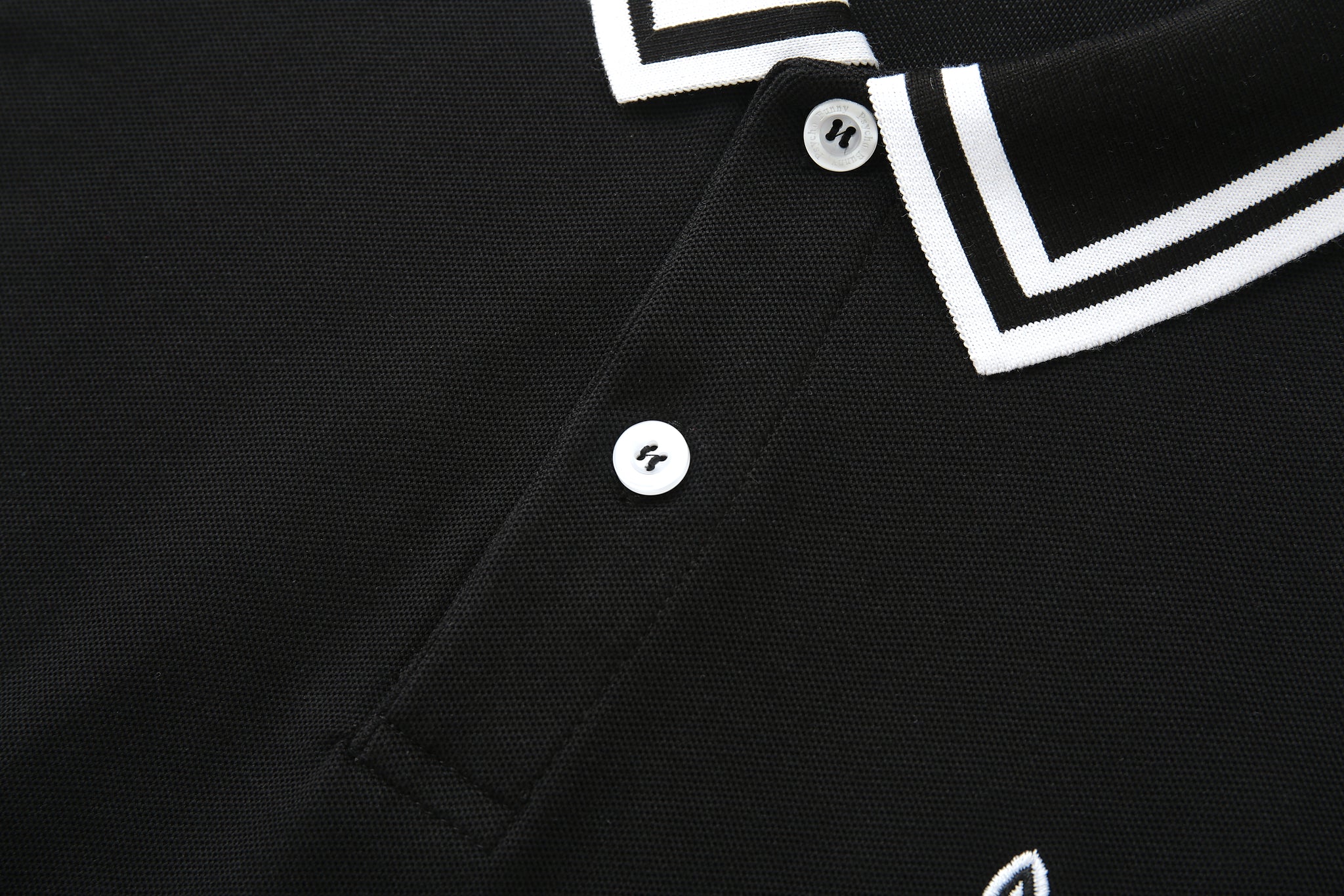 Camiseta 22350 Tipo Polo Negra Para hombre