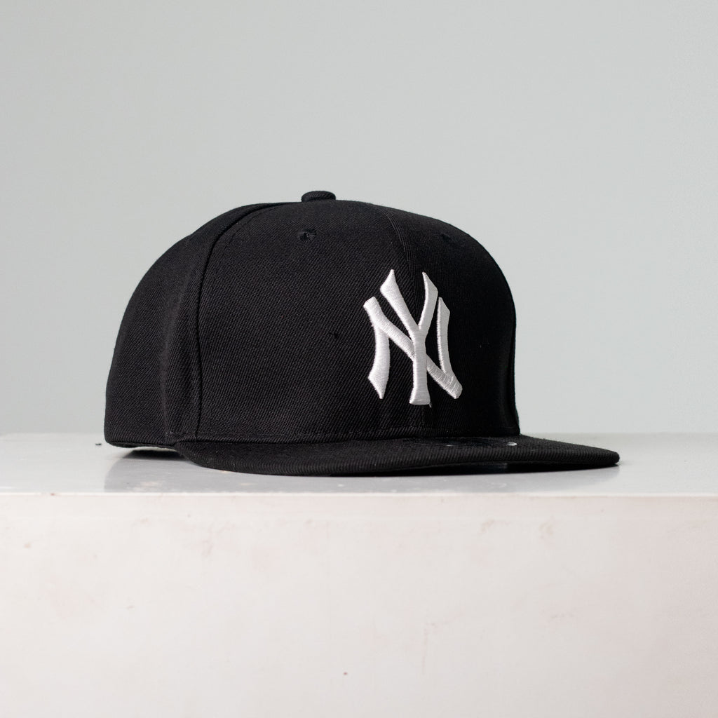 Gorra Negra NY 601-1