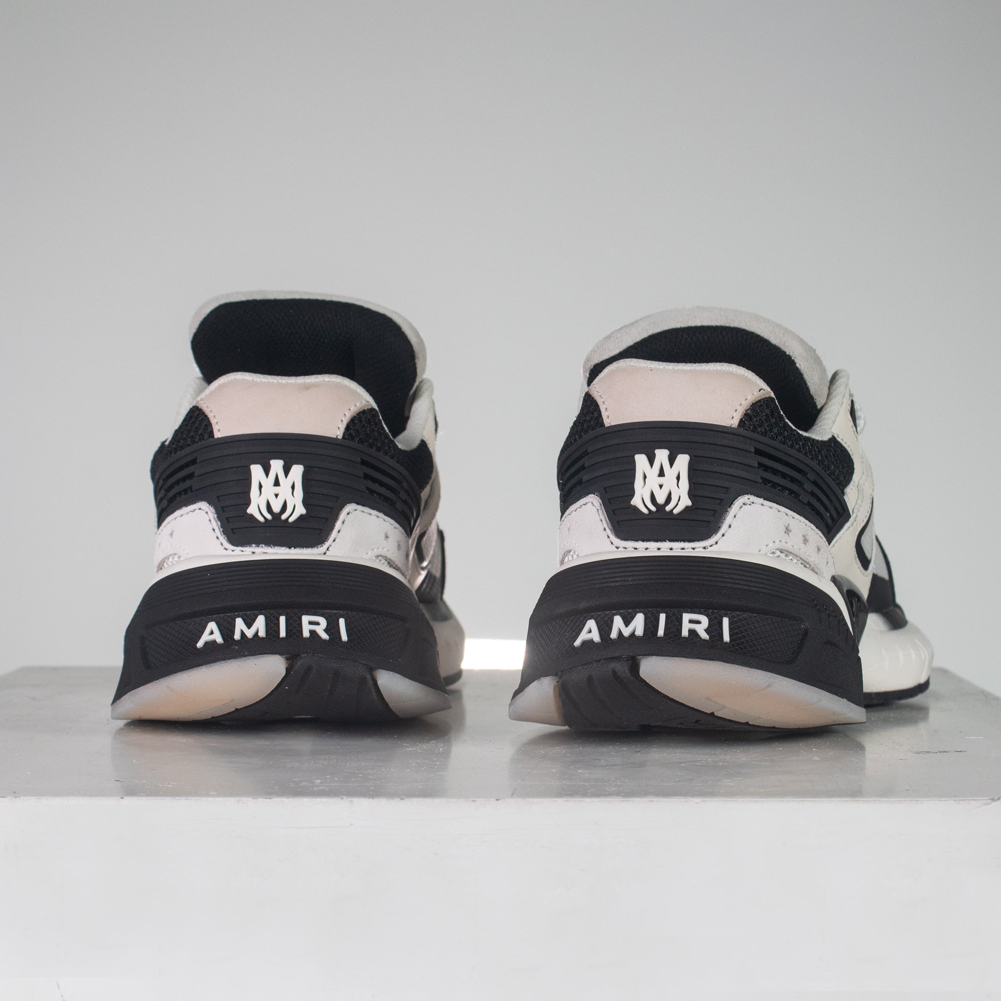 Sneakers MA RUNNER Negros Ref. Amiri