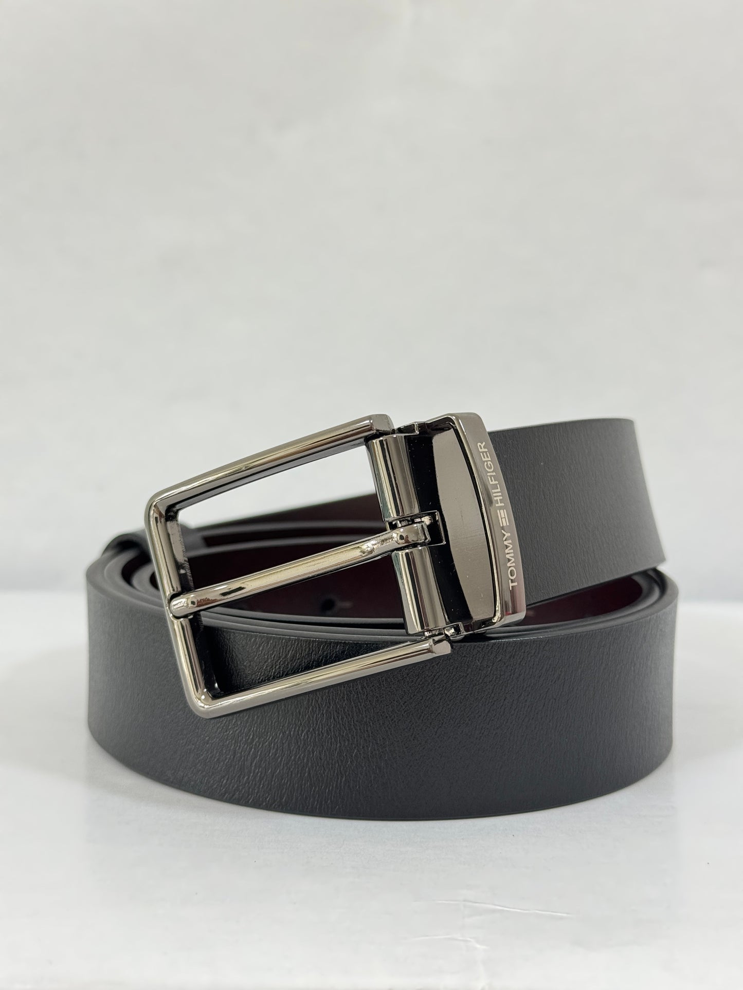 Correa TOM 6878T Negro-Café Para Hombre