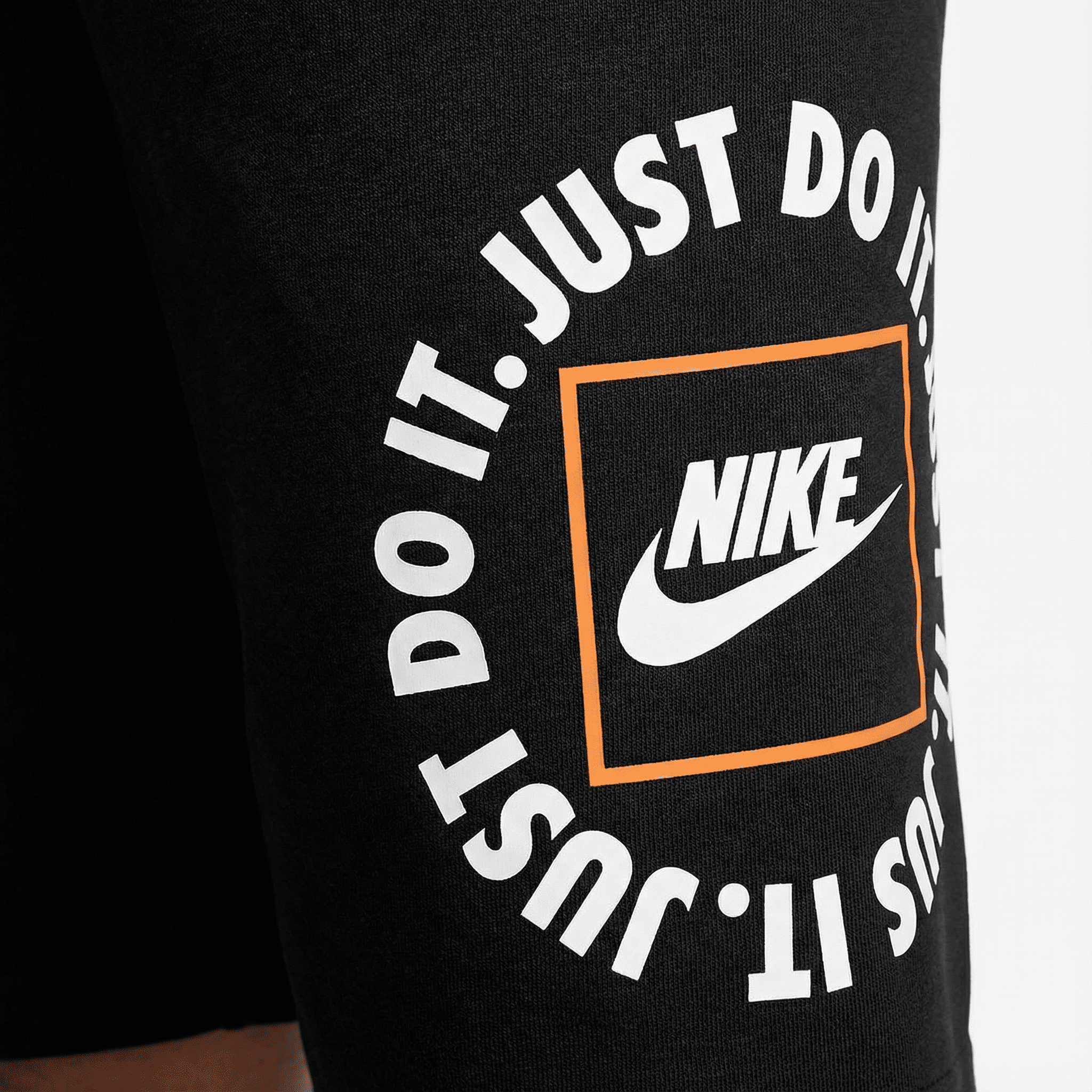 Pantaloneta Deportiva Negra Para Hombre Ref. PAN09 V2