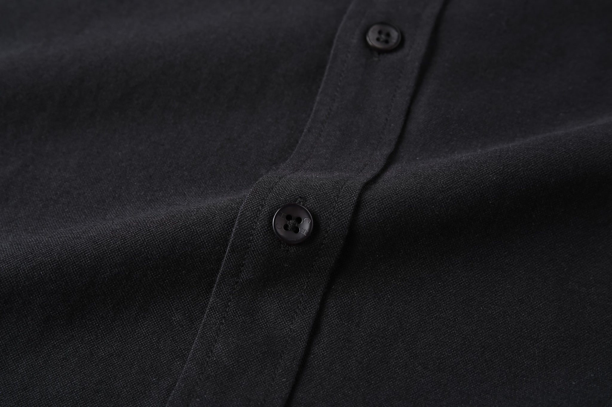 Camisa 50011 Negra Manga Larga para Hombre